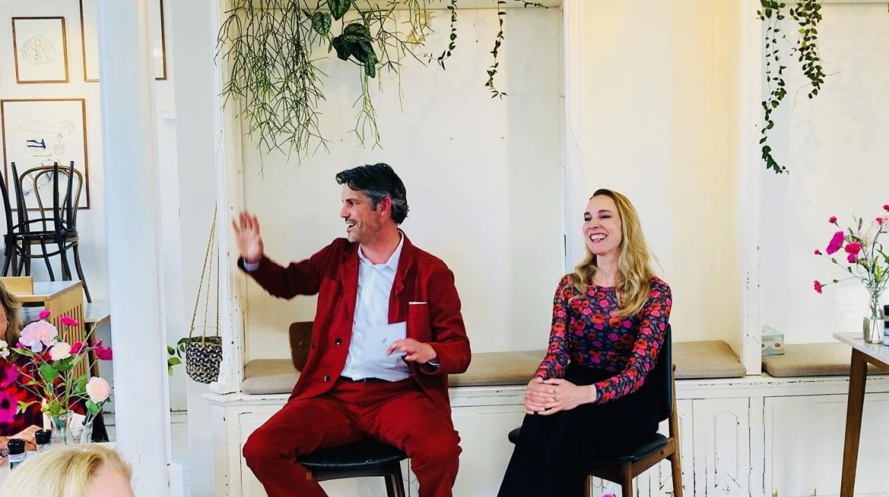 Tussen de Kussens met InScience en Pillowtalks